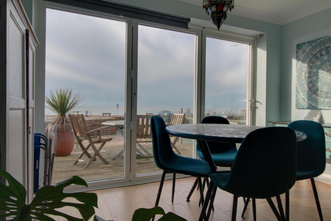 סיפורד Serenity "Your Calm Seafront Retreat" By Air Premier מראה חיצוני תמונה